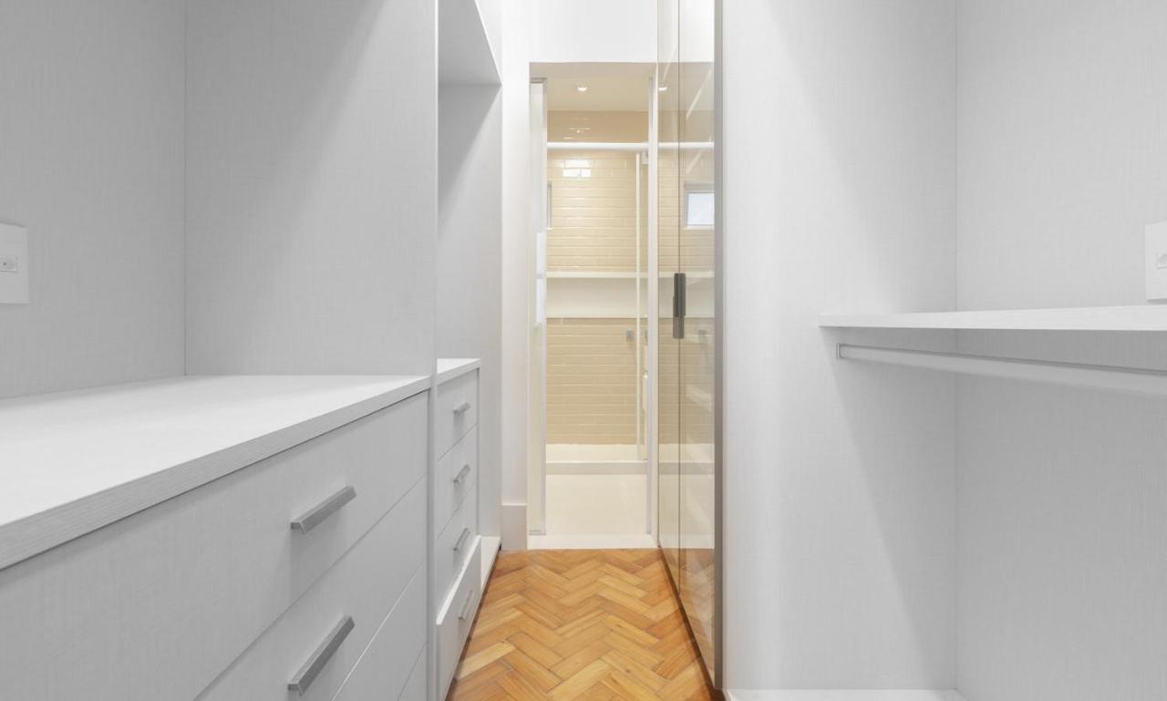 Apartamento Tabas Aconchegante Ap 3qtos No Leblon Lb0025