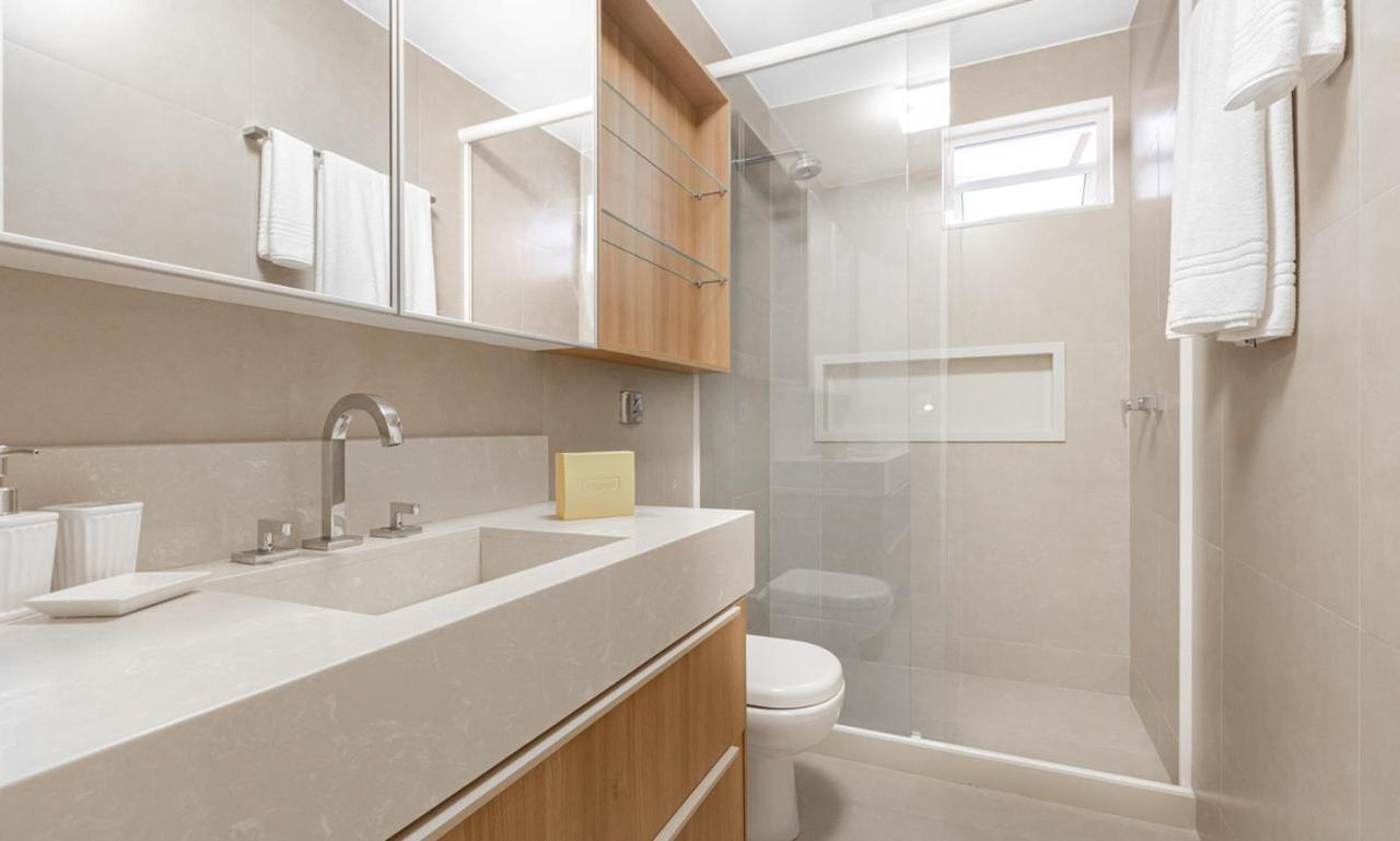 Apartamento Tabas Aconchegante Ap 3qtos No Leblon Lb0025